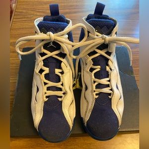 Jordan True Flight BP